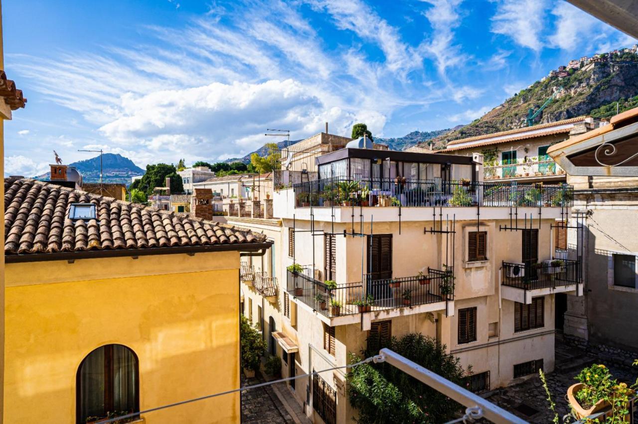 Casa Carmine - Taormina Centro Appartement Buitenkant foto