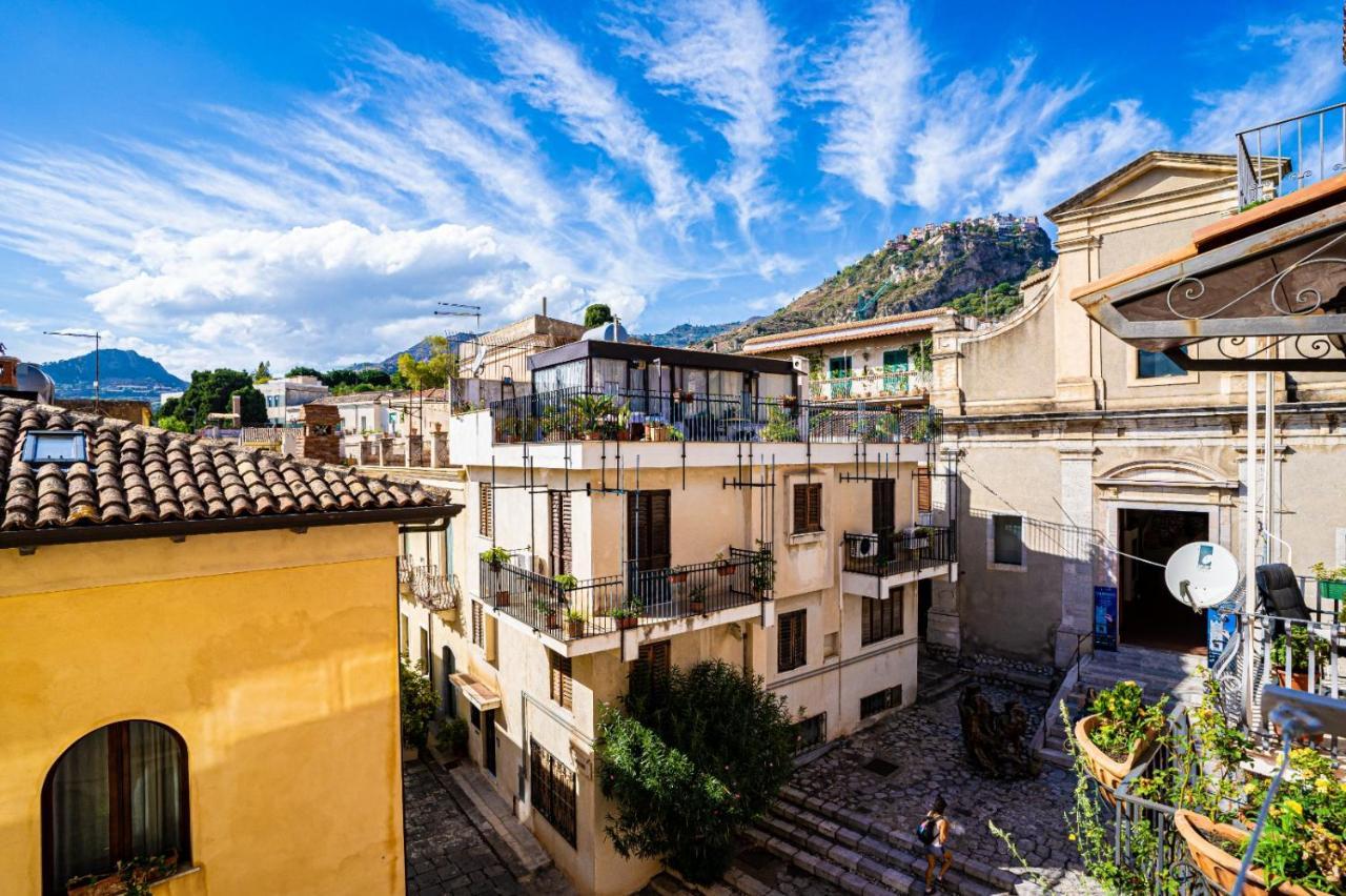 Casa Carmine - Taormina Centro Appartement Buitenkant foto