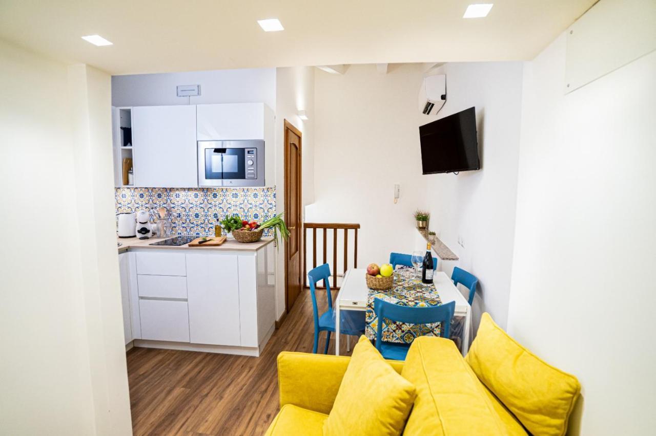 Casa Carmine - Taormina Centro Appartement Buitenkant foto